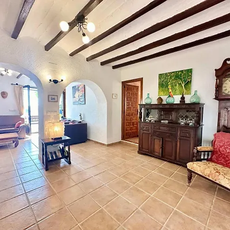 Villa 3 Bedroom With Pool In Moraira